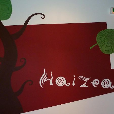 Albergue Haizea Pamplona Exteriör bild