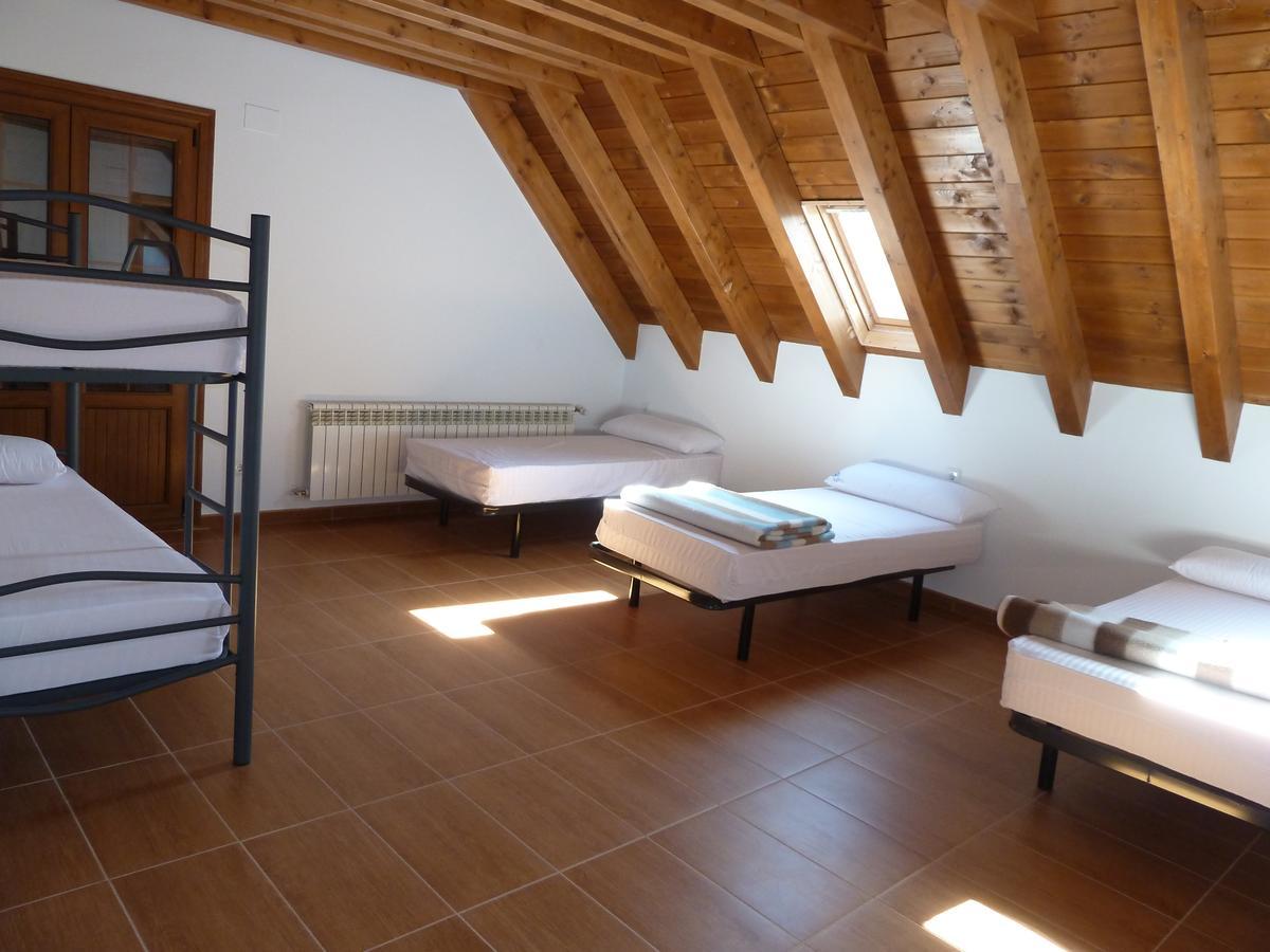 Albergue Haizea Pamplona Exteriör bild