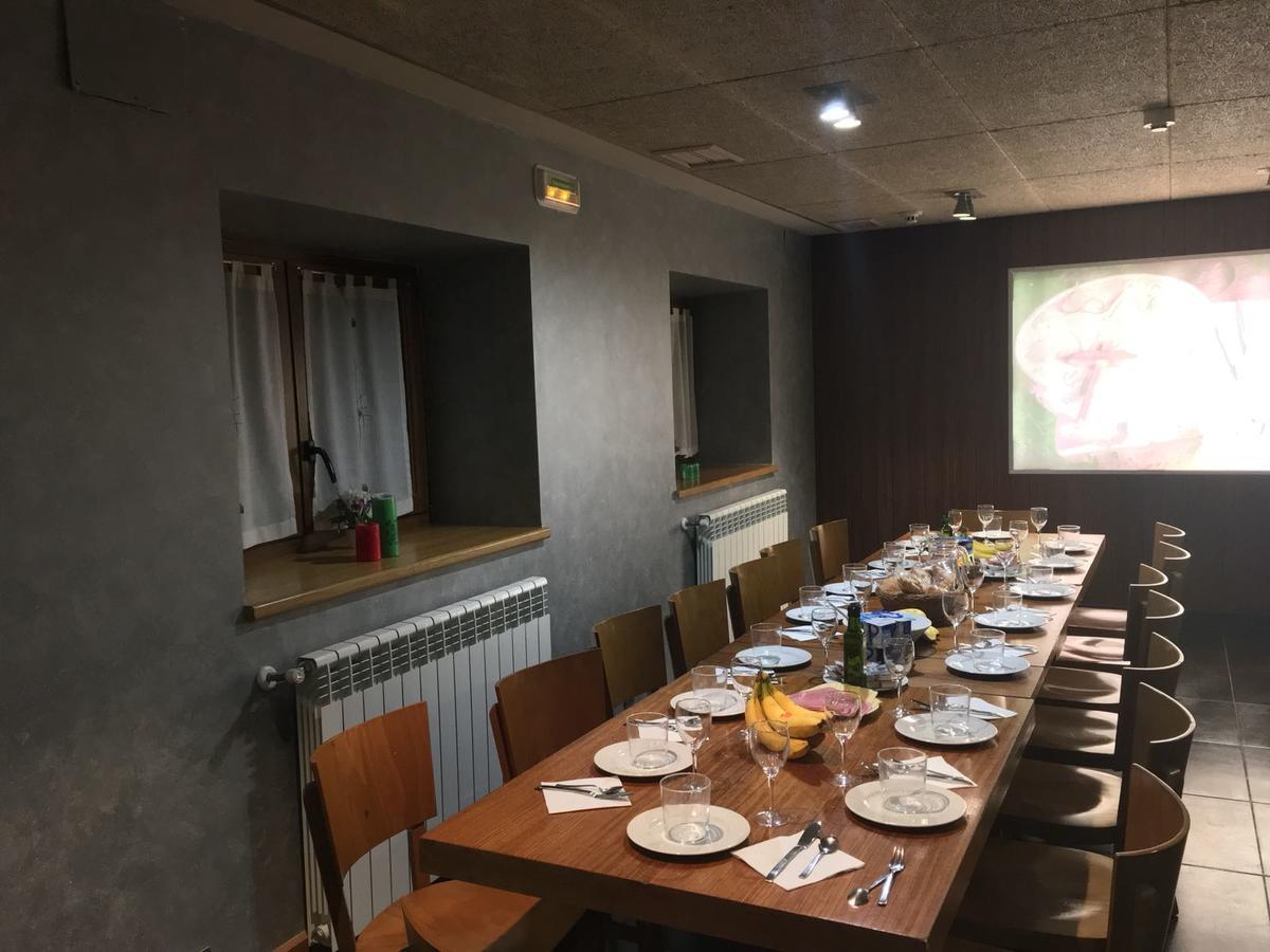 Albergue Haizea Pamplona Exteriör bild